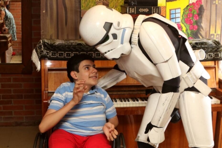 Un Stormtrooper que busca justicia, un huachicolero con dudosas intenciones y bailarines, en las fotos de la semana