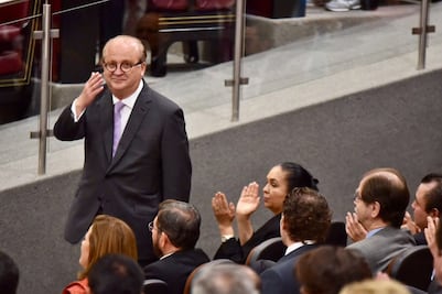 Asiste Graco Ramírez a toma de protesta de Miguel Ángel Yunes