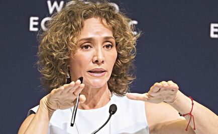 Giran orden de aprehensión contra Angélica Fuentes