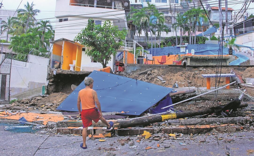 Las lluvias por Julia provocaron inundaciones y destrozos en distintas partes de Acapulco.