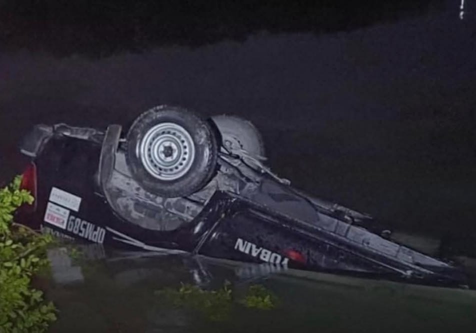 Volcadura por un cocodrilo en Yucatán. Foto: Especial