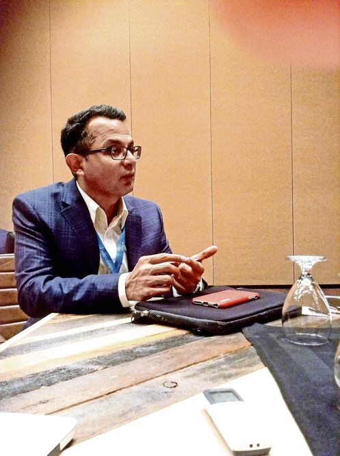 Vikas Butaney, director de Administración de Productos de Cisco, explicó que gran parte del trabajo de IoT que ha hecho la compañía está enfocado en el sector industrial (CARLA MARTÍNEZ. EL UNIVERSAL)