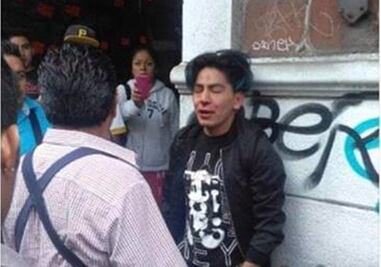 Golpean a joven por querer ayudar a una mujer en Puebla