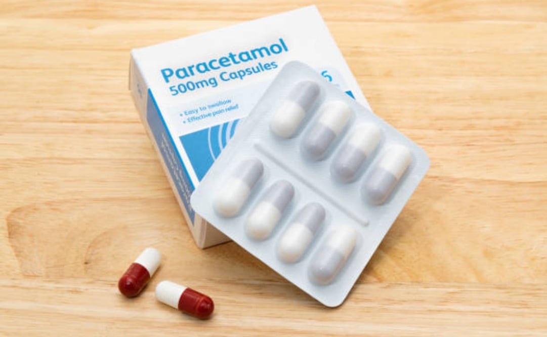 Una caja de paracetamol, un antibiótico, un anticoagulante o un tubo de crema antifúngica se comercializan a hasta a 10 veces su precio de venta en el país de origen en grupos de Facebook o páginas web. Foto: iStock