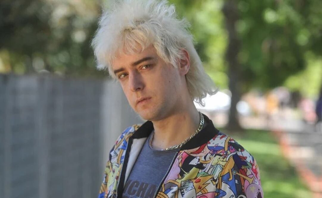 La estética del disco está basada en el anime.