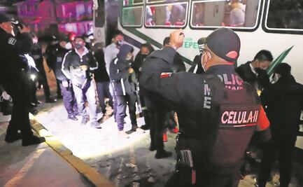 Revisan unidades de transporte en Ecatepec