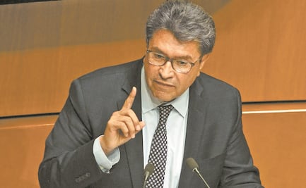 Pendientes, al menos 13 reformas: Monreal