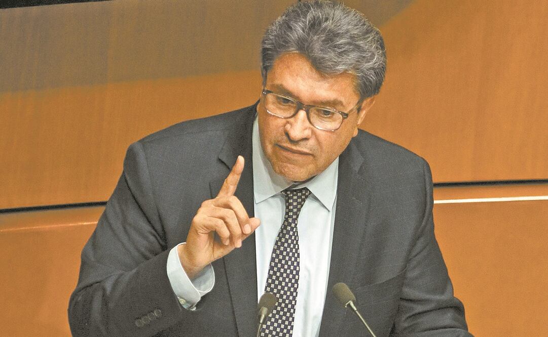 Ricardo Monreal dijo que en el próximo periodo ordinario de sesiones se deben retormar las reformas en materia electoral. Foto: ARCHIVO EL UNIVERSAL