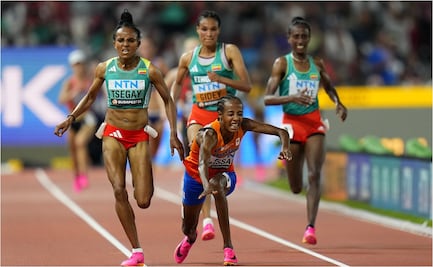 VIDEO: La dramática caída de Sifan Hassan a unos metros de la meta en el Mundial de Atletismo