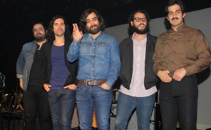 Enjambre vuelve a sus orígenes