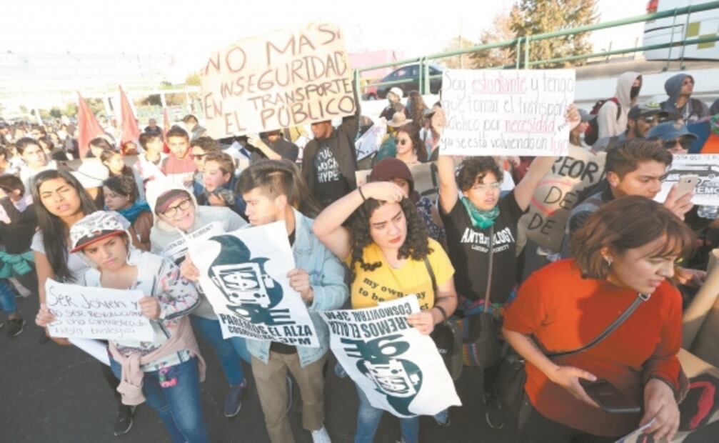 Protestas contra alza a transporte afectan a Edomex