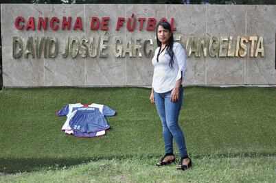 A tres años de Iguala Los Avispones van del dolor al incumplimiento