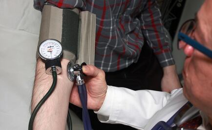 Burócratas no han presentado quejas por cancelación de seguros de gastos médicos: Condusef