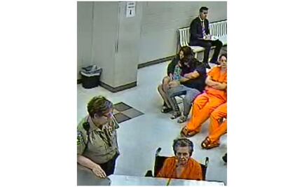 Mujer mata a su hijo para evitar ser llevada a un asilo en Arizona