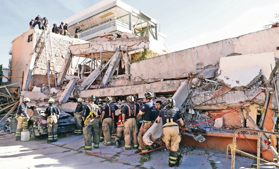 Derivado del movimiento telúrico del 19 de septiembre de 2017 el colegio colapsó, lo que ocasionó la muerte de 26 personas, incluidos 19 niños. (ARCHIVO EL UNIVERSAL)