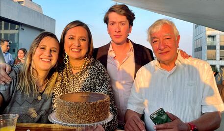 ¿Quiénes conforman la familia de Xóchitl Gálvez y a qué se dedican?