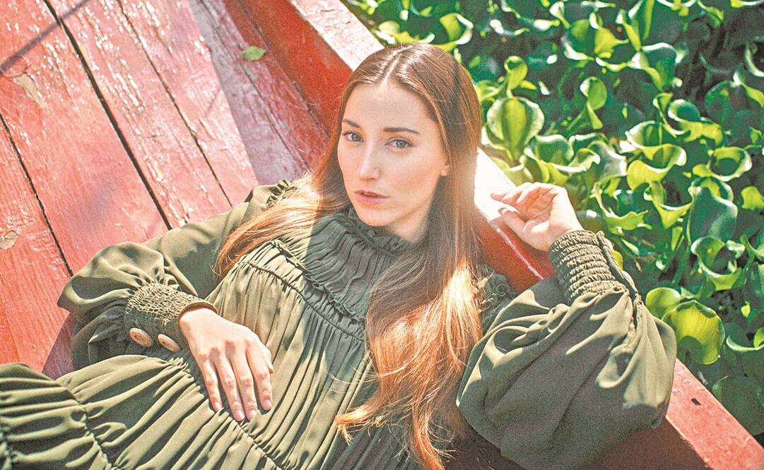 Sisniega dice que la industria audiovisual comienza a cambiar ya que, por ejemplo, se ha dejado de usar botellas desechables en sets. Foto: Cortesía.