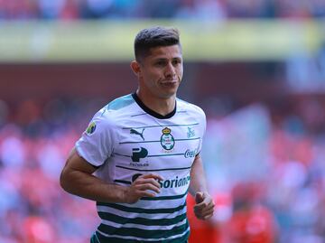 Cris Martínez es baja de Santos Laguna