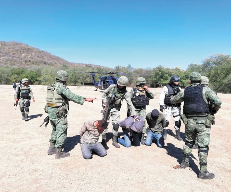El choque a tiros se suscitó en la comunidad de La Bocanda, en el municipio de Tepalcatepec, colindante con la tenencia de El Aguaje, en Aguililla. Foto/ESPECIAL
