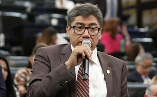 “Tengo derecho a aparecer en encuesta de Morena”, insiste Saúl Monreal; descarta confrontarse con Sheinbaum por elección 2027