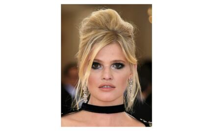 Aprende una nueva técnica de maquillaje: Eye Strobing