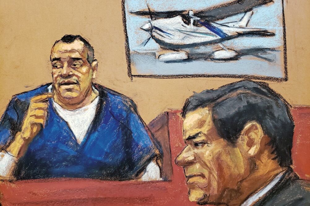 Un bosquejo ilustra el momento en que Isaías Valdez testifica contra Joaquín El Chapo Guzmán en la Corte de Nueva York. Foto: JANE ROSENBERG. REUTERS