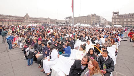 GDF quiere entrada libre para acto del Papa en el Zócalo