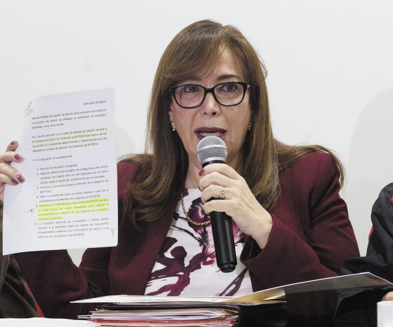 La dirigente de Morena, Yeidckol Polevnsky, dijo que no se cumplieron las formalidades de ley para efectuar el congreso. Foto: ARCHIVO EL UNIVERSAL