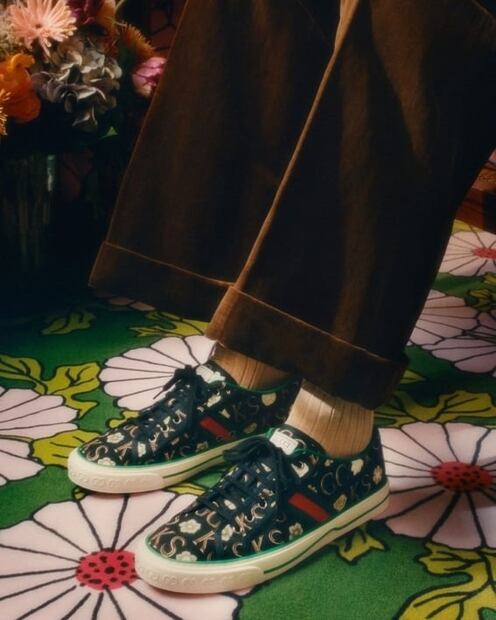 Conoce los tenis Gucci que cuestan 250 pesos
