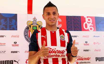 Roberto Alvarado es baja con Chivas, ¿Se perderá el inicio del Clausura 2022?