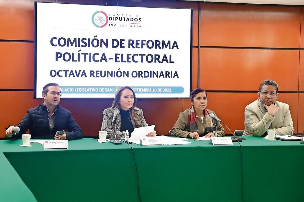 La Comisión de Reforma Política-Electoral indicó que el curso estuvo dirigido a 250 personas y constó de un programa de 75 horas clase que se desarrollaron del 4 de septiembre al 30 de octubre de 2023. Foto: Especial