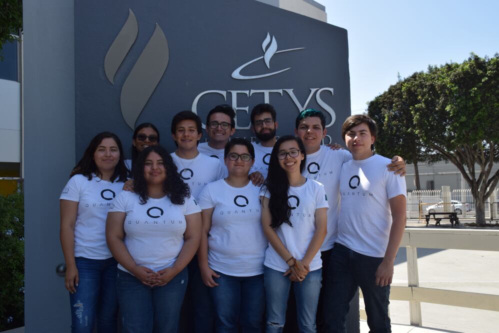 Estudiantes de Baja California crean cohetes espaciales