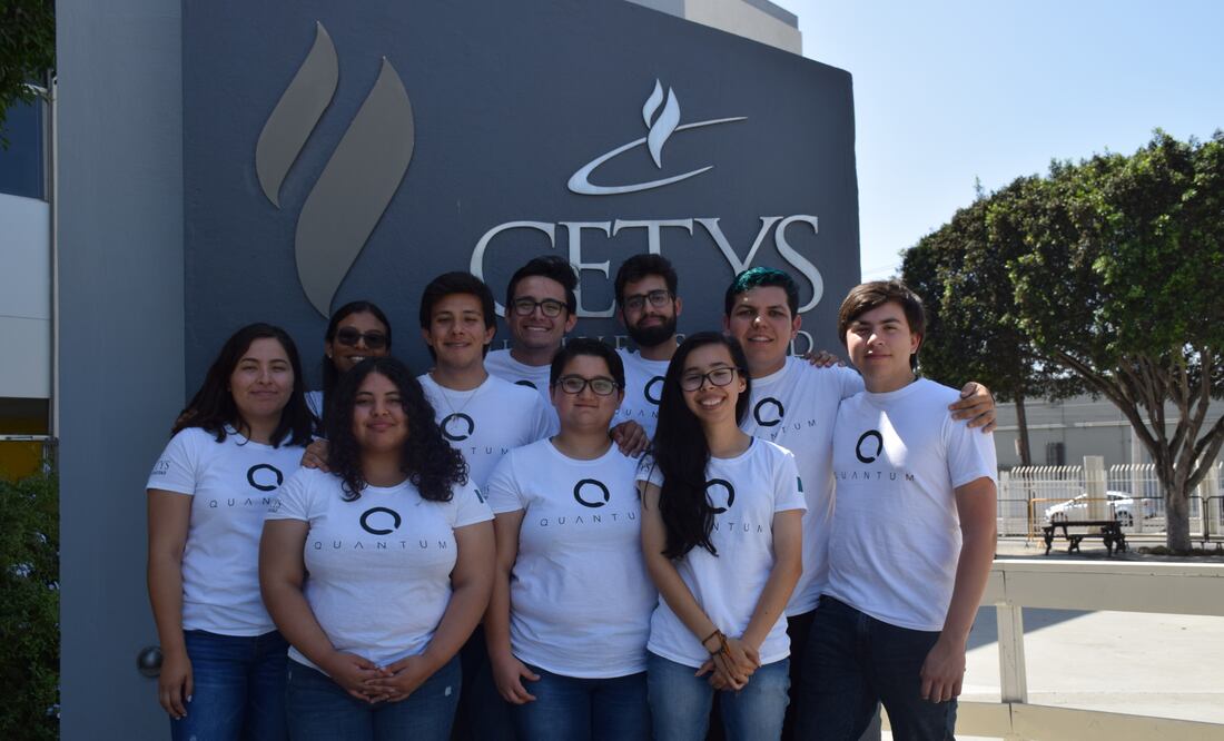 Estudiantes de Baja California crean cohetes espaciales