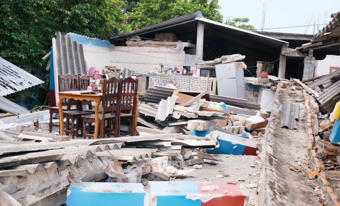 A las personas que tuvieron pérdida total de su vivienda el gobierno les otorgará 120 mil pesos para que puedan construir una casa. (ÓSCAR LEÓN. EL UNIVERSAL)