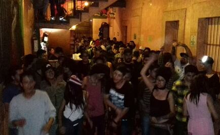 Cierran bar Cultural Roots en el Centro Histórico 