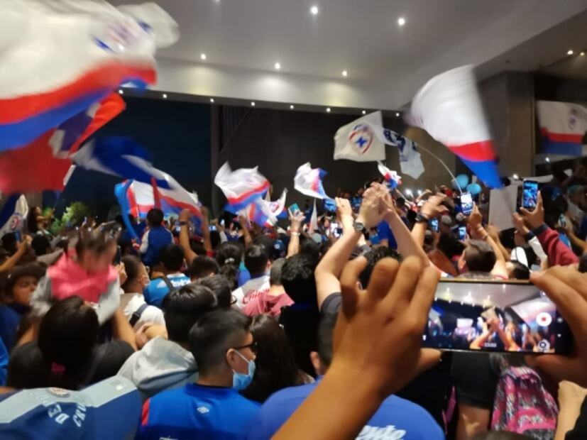 Así se vivió la serenata a Cruz Azul previo a la semifinal de vuelta