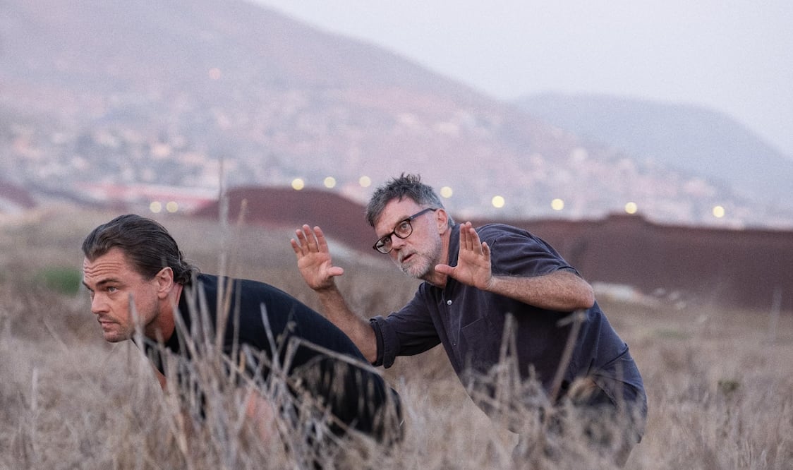 Leonardo DiCaprio y Paul Thomas Anderson en el rodaje de "One battle after another".
Foto: IMDb
