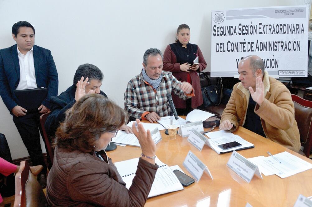 El Comité de Administración y Capacitación mandó el documento a la Jucopo para su análisis ante el pleno y, en su caso, su aprobación. (ESPECIAL)