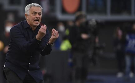 José Mourinho explota contra el VAR: "El futbol es otro deporte"