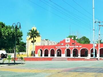 Detienen en estado de ebriedad a síndico y tesorero de Kantunil, Yucatán