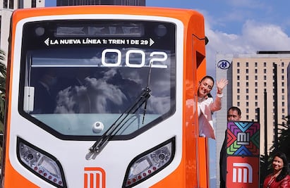 Sheinbaum inaugura exposición de movilidad; exhiben primer tren nuevo de la Línea 1 del Metro