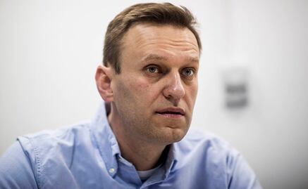 Líder opositor ruso Alexéi Navalni sale del coma artificial