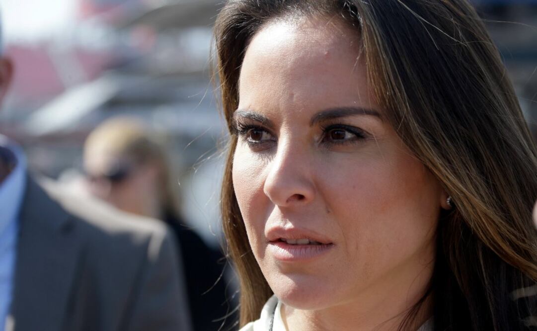 ¿Kate viaja a México?