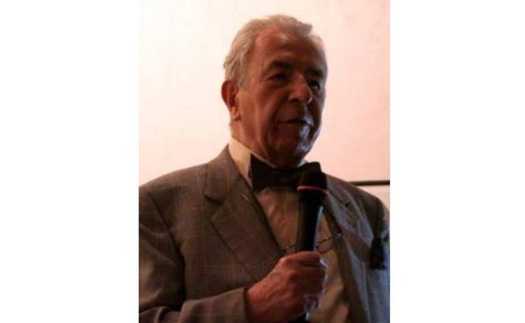 "Lamentamos la muerte de Raúl Ortiz y Ortiz, traductor y académico de gran valía para las letras nacionales", escribió el FCE. (FOTO de Twitter: FCEMexico)