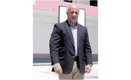 Hazael Ruíz. Experto rodeado de polémica