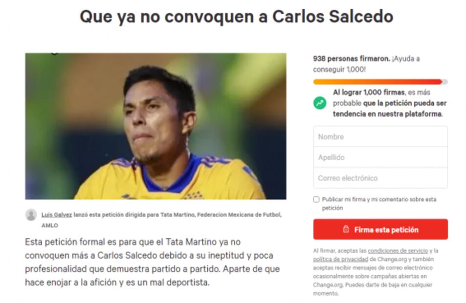 Piden a Martino que ya no convoque a Carlos Salcedo a la Selección Mexicana