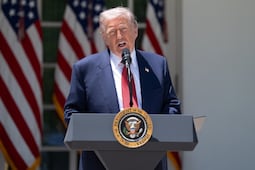 Trump anuncia que este domingo se firmará el acuerdo con Irán para poner fin a la guerra