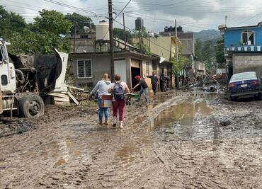 “Llovió tanto que todos nos espantamos, nunca había pasado algo así", aseguran vecinos Tejupilco