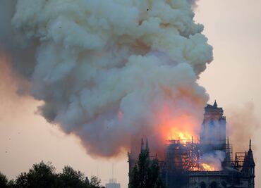 Cronología. Así comenzó y terminó el incendio en la catedral de Notre Dame