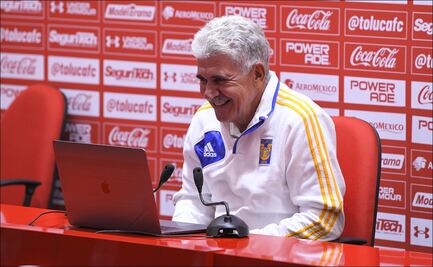 'Tuca' Ferretti respalda trabajo del joven portero Carlos Galindo